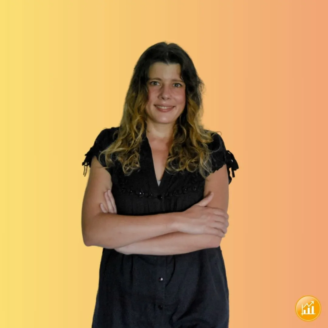 esther-martinez-navarro-sobre-nosotros